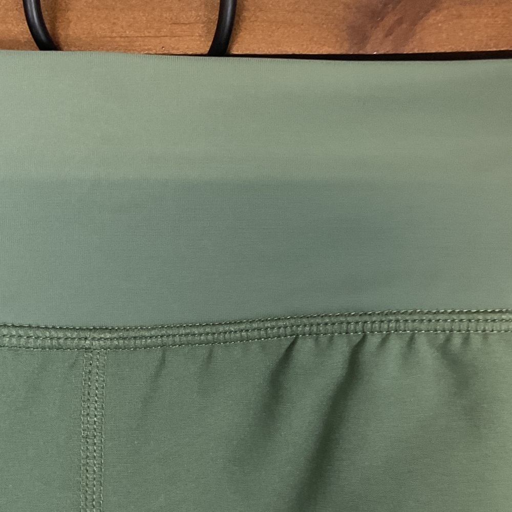 Women’s Title Nine Wahine Swim Shorts Olive Green Large - Picture 3 of 10